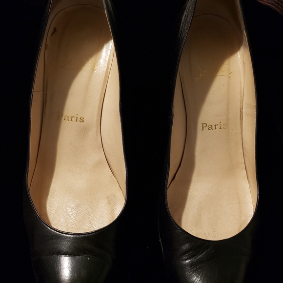 Christian Louboutin Almond Toe Heels - Picture 2 of 6